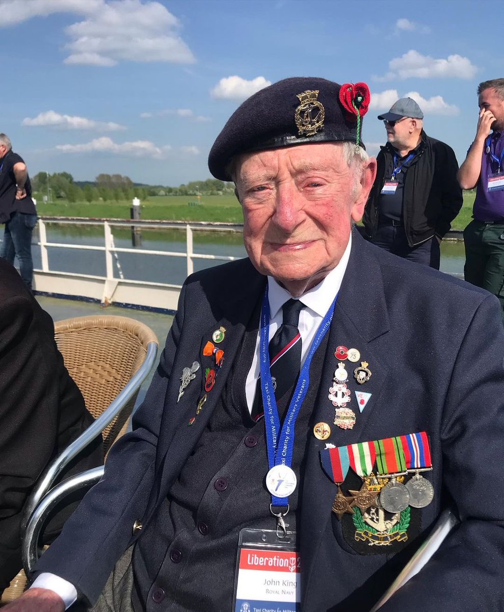 Taxi Charity tweet media