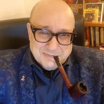Otro cerdo hijo de putx encubridor de los genocidas. Colaborador de la élite pederasta Epsteiniana retuiteando que la masacre de las niñas fue un auto ataque de Irán.

Qué cerdo eres, basura. No tienes dignidad. Te posicionaste a favor de los que inician todas las guerras. Y lo