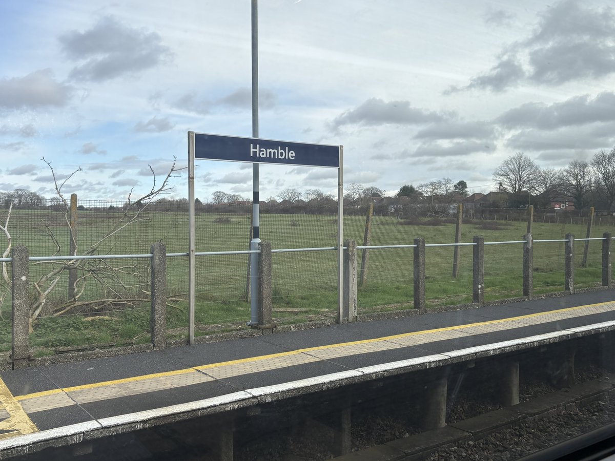 Officer Wibble tweet media