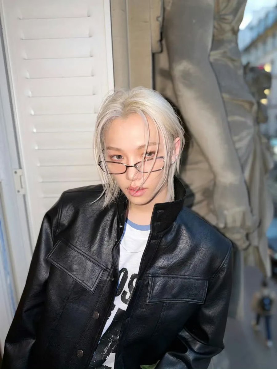 hildachanting's tweet photo. Every angle of Felix is jaw-dropping.

FELIX PFW LOUIS VUITTON FW26
#FELIXxLVFW26 #FELIX 
@LouisVuitton https://t.co/D1xuzvXZdd
