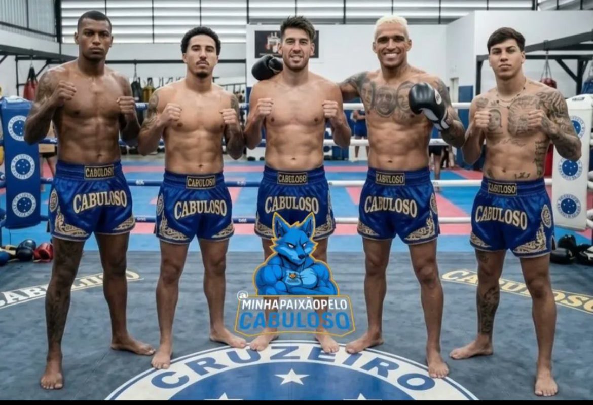 ⚠️ Atenção ⚠️

Foto tirada do treino do Cruzeiro agora pela manhã 

📸 autor está na descrição