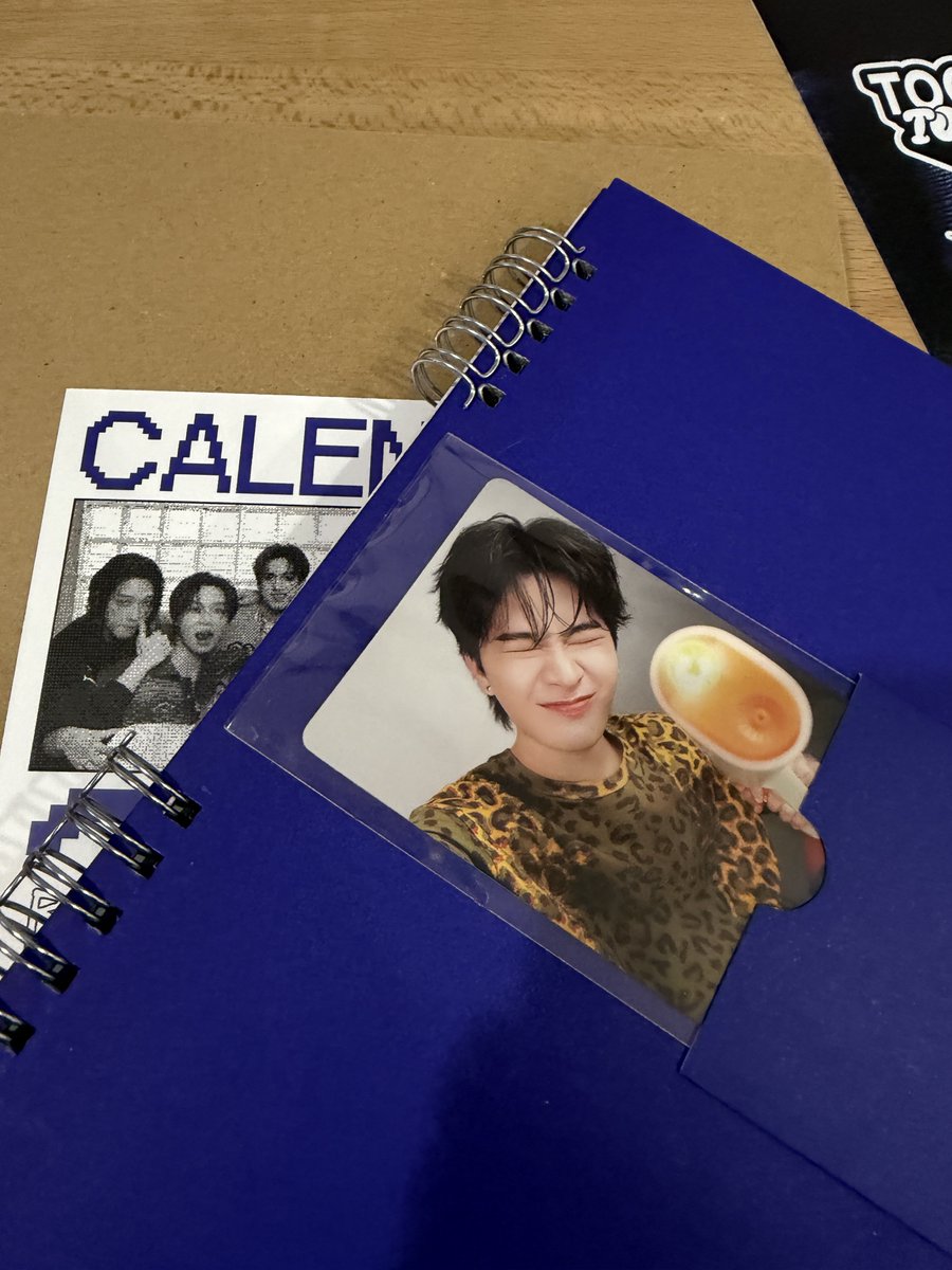bkpppssw's tweet photo. ขายแยกนะคะ

- ปฎิทิน+สตก 350 บาท (แค่แกะเช็คการ์ด)
-การ์ดน้องไทย 500 บาท

สนใจ dm 

#ตลาดนัดbus #GOODDAYSBEGINWITHBUS2026
#BUSbecauseofyouishine https://t.co/jr4849pAw6