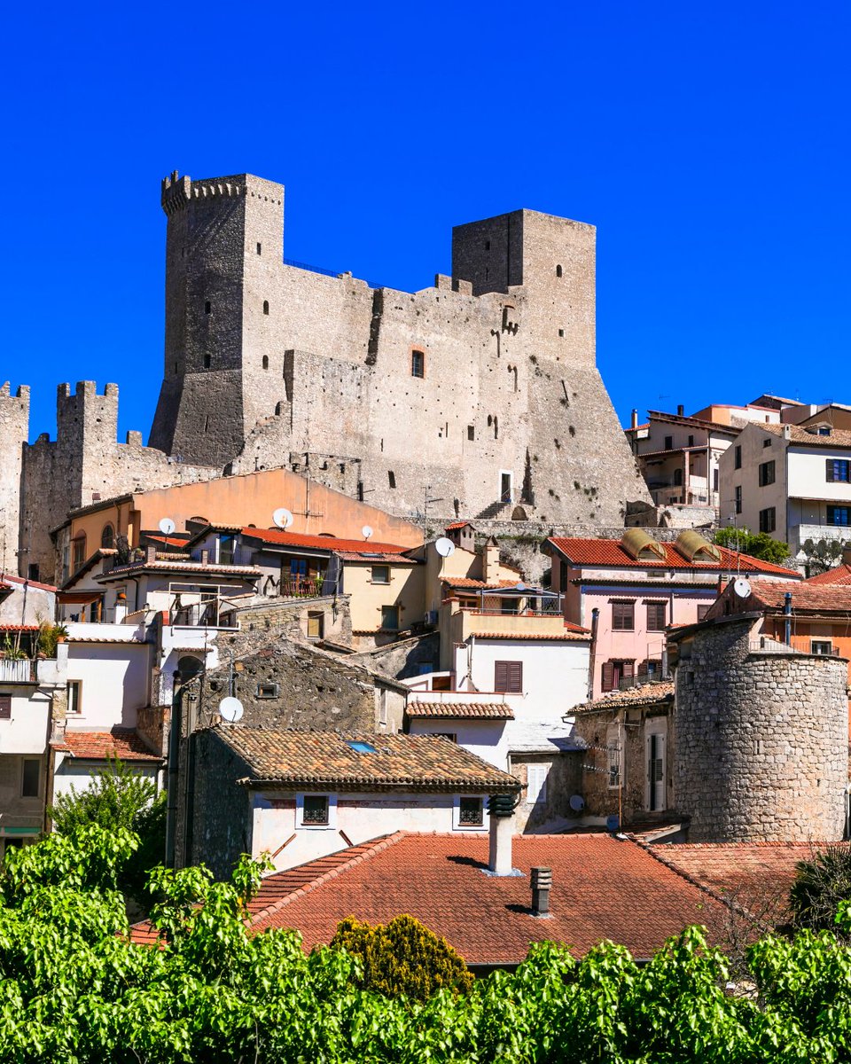 Visit Lazio tweet media