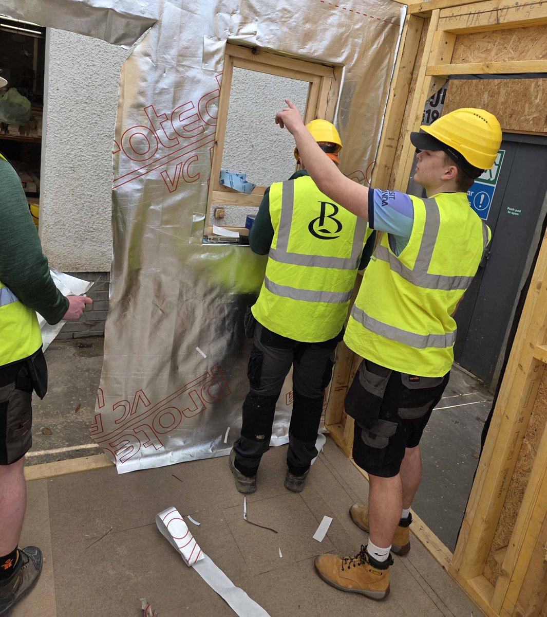 ๐๐ผ๐ฟ๐ฑ๐ฒ๐ฟ๐ ๐๐ผ๐น๐น๐ฒ๐ด๐ฒ tweet media