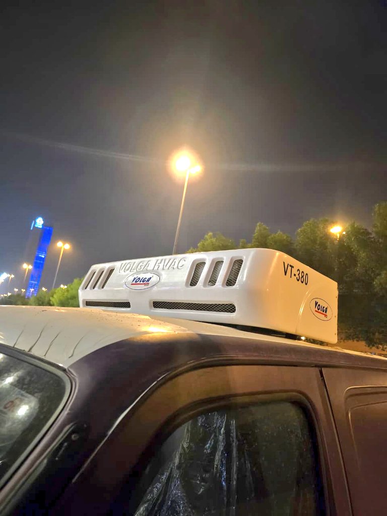 ksacooling's tweet photo. تتواصل نجاحات فرعنا بمدينة #الرياض . نتشرف باتجاز عدد من الفانات المدمجة الجميلة لأحد عملائنا الكبار. لانش إن أبوكس. انهم كيان مبدع ومبتكر، ونحن سعداء بأننا كنا خيارهم الأول في بناء اسطولهم الخاص. 
تم تركيب افضل وحدة تبريد للفانات من #فولجا_السعودي�� 
وحدة التبريد فولجا. موديل 
VOLGA VT-380
حيث لاحدود للتفوق. 
#تبريد #نقل_مبرد #فولجا #السعودية #أسطولك #VOLGA