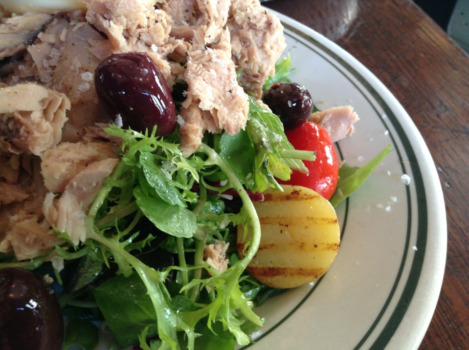 𝕋𝕙𝕖ℙ𝕠𝕚𝕧𝕂𝕥𝕟𝕚𝕘 .👑 tweet media