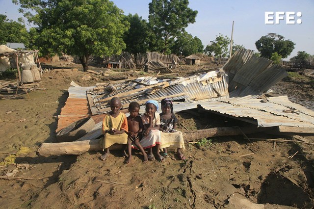 Casi 6,4 millones de niños menores de cinco años sufren desnutrición aguda por el conflicto que azota el noreste, el noroeste y el centro-norte de Nigeria, informó este martes el Comité Internacional de la Cruz Roja (CICR).