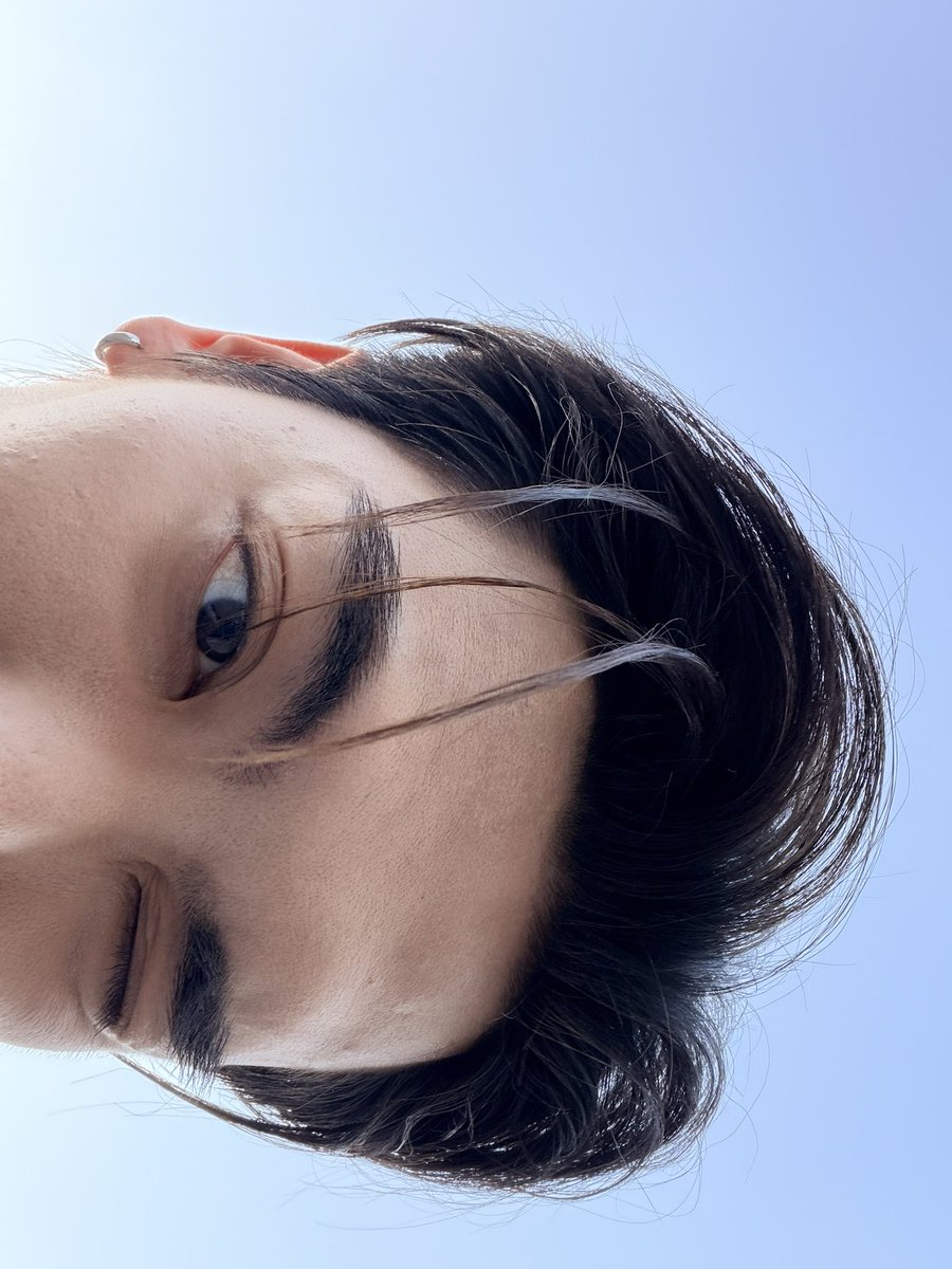 Bossckm_'s tweet photo. 🤍✨

 #พี่ฟากชอบเธอมู่Q2 https://t.co/cHTp4FafJb