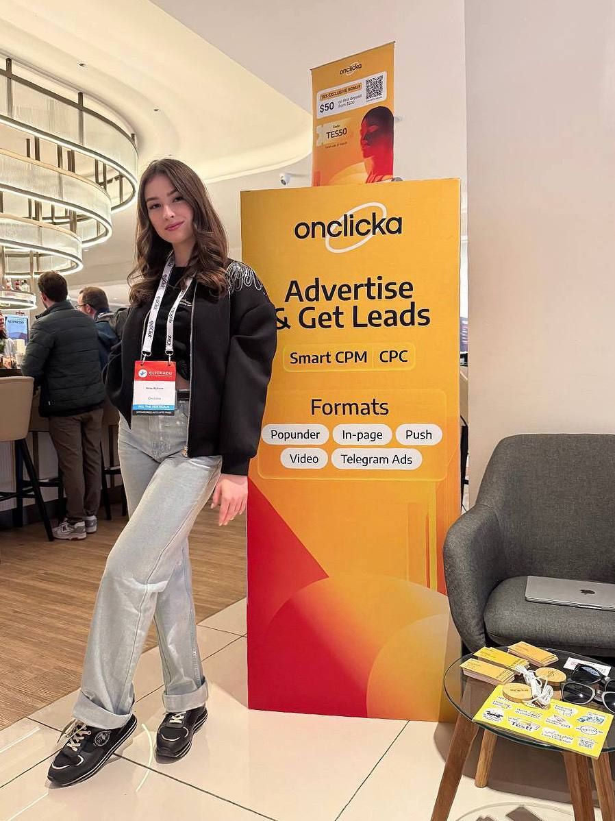 Onclicka tweet media