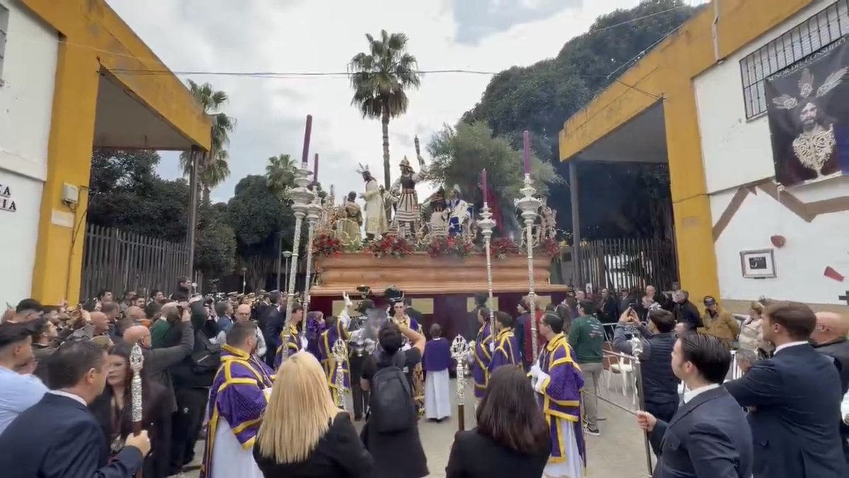 El Consuelo tweet media