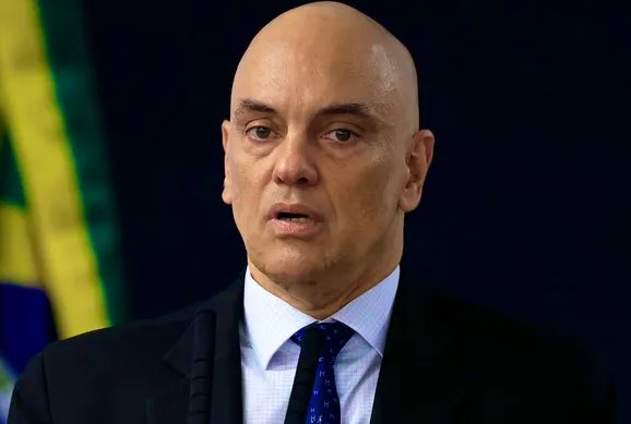 🚨URGENTE - Vorcaro, Moraes e Andrei Rodrigues teriam participado de degustação do whisky Macallan, em Londres, ao custo de R$ 3,2 milhões, diz Poder 360

O evento teria ocorrido em 2024, com autoridades que estavam no 1º Fórum Jurídico - Brasil de Ideias, patrocinado pelo Master