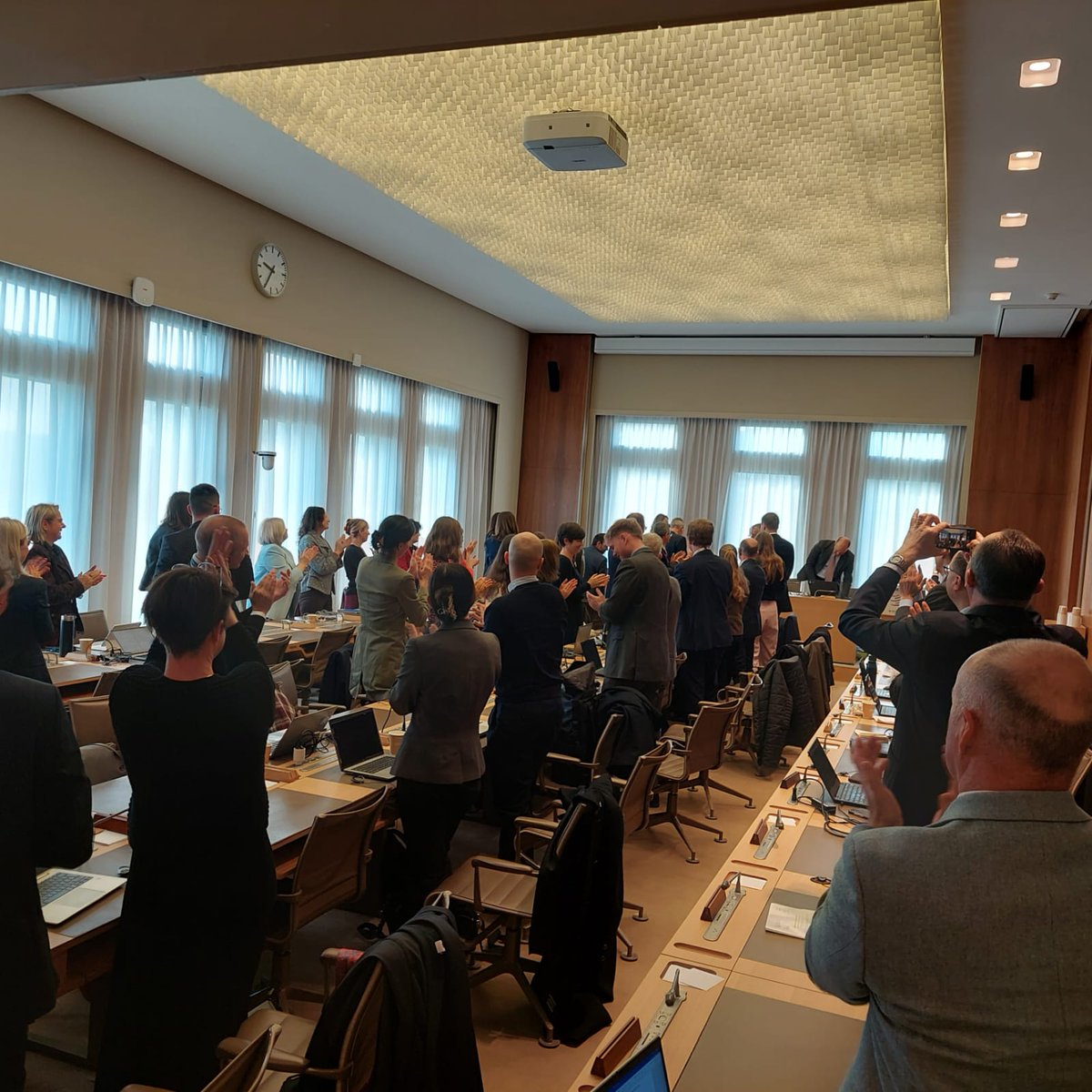 EUmissionWTO's tweet photo. A warm moment at today’s EU coordination meeting in Geneva.
EU Member States gave Ambassador Aguiar Machado a warm round of applause as he concludes his mandate as EU Ambassador to the WTO.
Thank you, @EUAmbWTO, for your leadership, dedication and tireless work for the EU at WTO. https://t.co/QGs2k0tflC