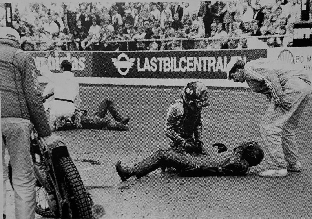 Upright Speedway  tweet media