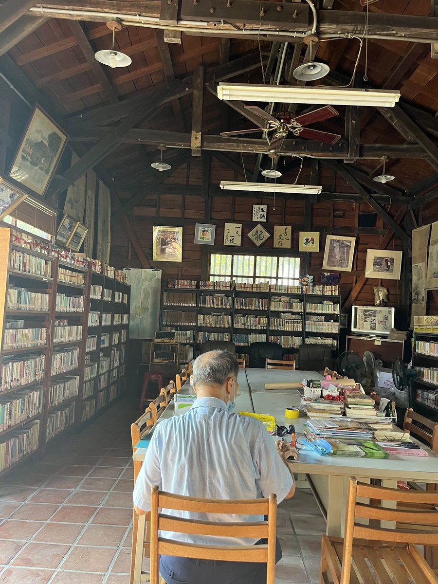 mintonomin's tweet photo. 台湾南部の竹田にある池上一郎博士文庫から、図書館の閉館のお知らせが封書で届きました。ずっと行きたいと思っていて、やっと昨年11月に願いが叶い理事長の李様とお話ができたのに。本当に残念です。
台湾からお知らせをくださり、ありがとうございました。
#台湾　#屏東　#竹田　#池上一郎博士文庫 https://t.co/id10ClDTtl