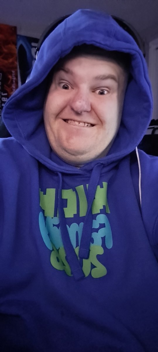 Ward (NutterButterInAA) tweet media