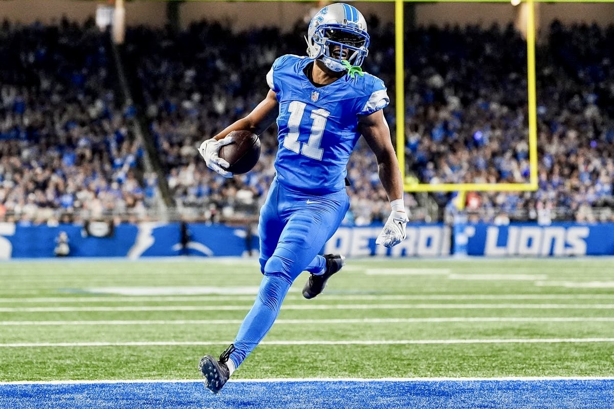 A Monster Of The Midway 1985🏈 tweet media