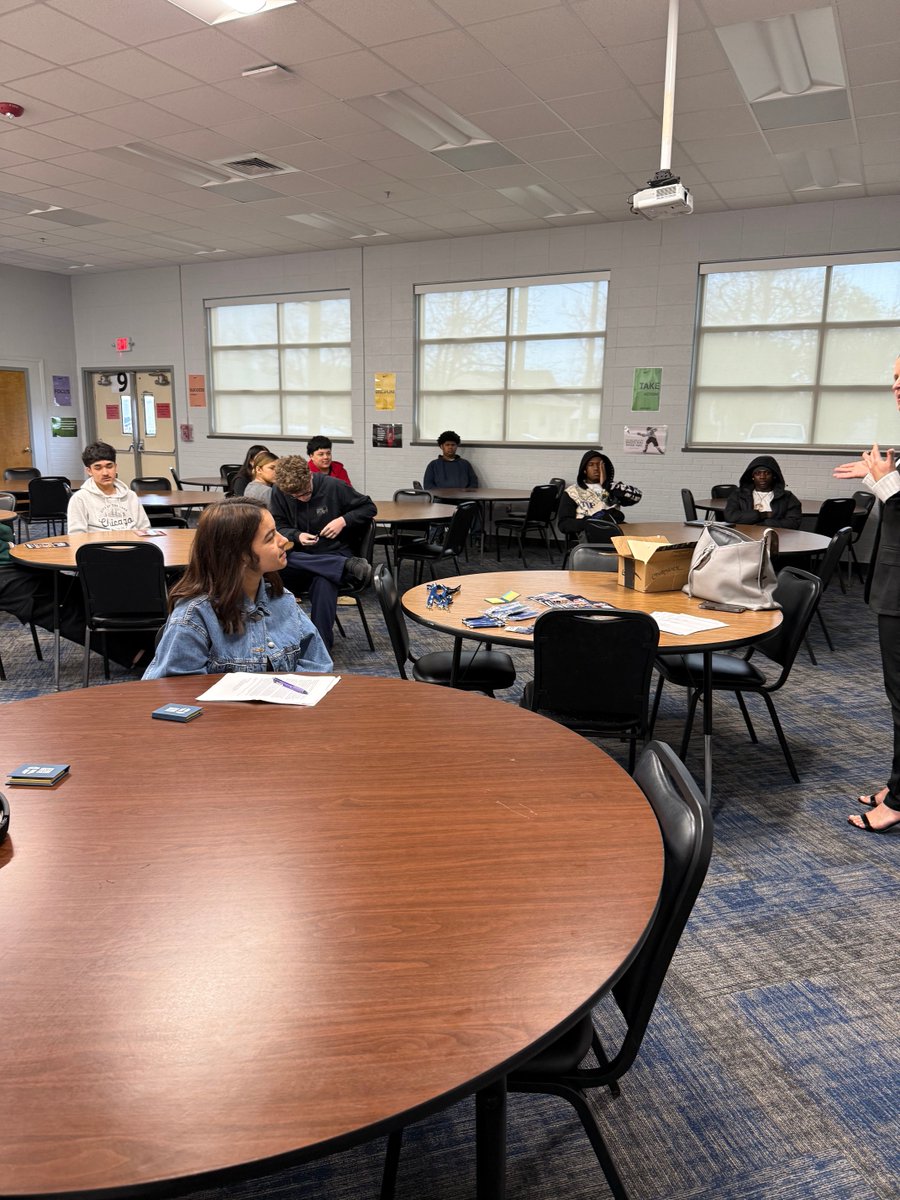 Edwards Academy tweet media