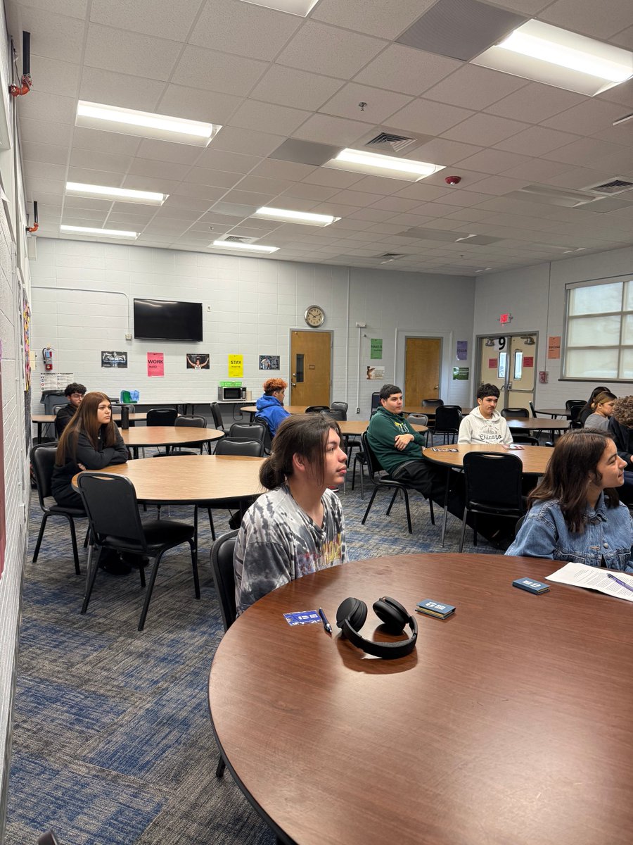 Edwards Academy tweet media