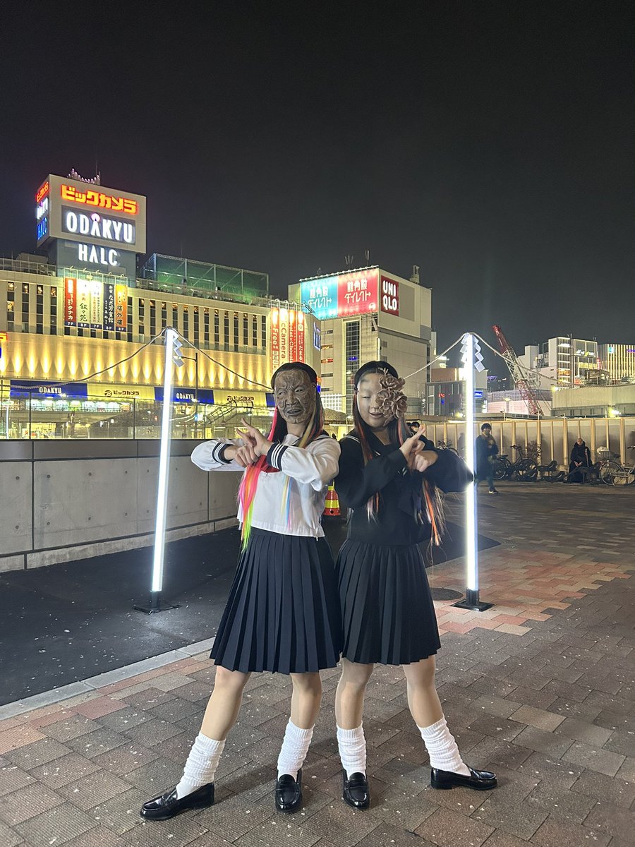 mishio102's tweet photo. キタニタツヤ feat.BABYMETAL 『かすかなはな』
TVアニメ「地獄楽」オープニングテーマ

MVに制服ダンサー、アシスタントとして
参加させていただきました🥀！
是非、YouTubeにて全編ご覧ください🔥
　
#キタニタツヤ
#BABYMETAL
#かすかなはな
#地獄楽 https://t.co/zVTOnqmovR