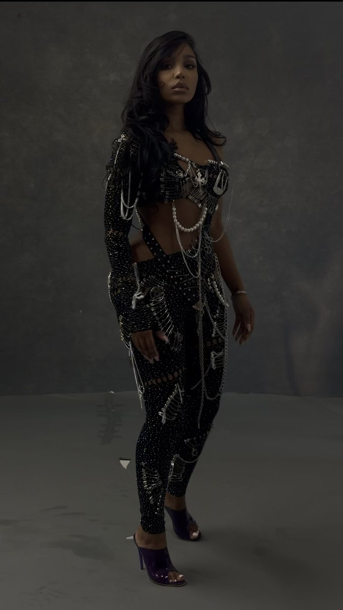 tumblr babe tweet media