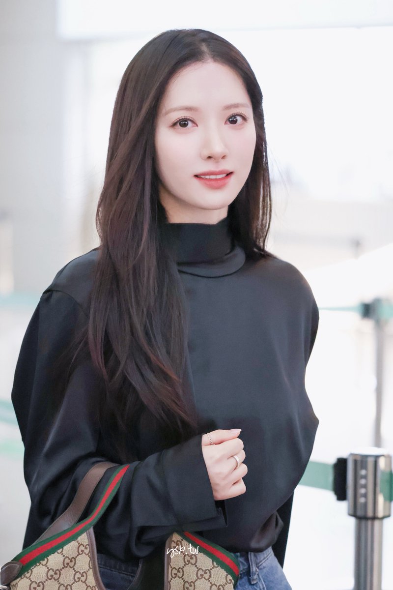 ysx47's tweet photo. 260306_ICN T1_ 보나
#苞娜 #보나 #Bona #金知妍 #김지연
#宇宙少女 #우주소녀 https://t.co/0QRQ04fAMQ
