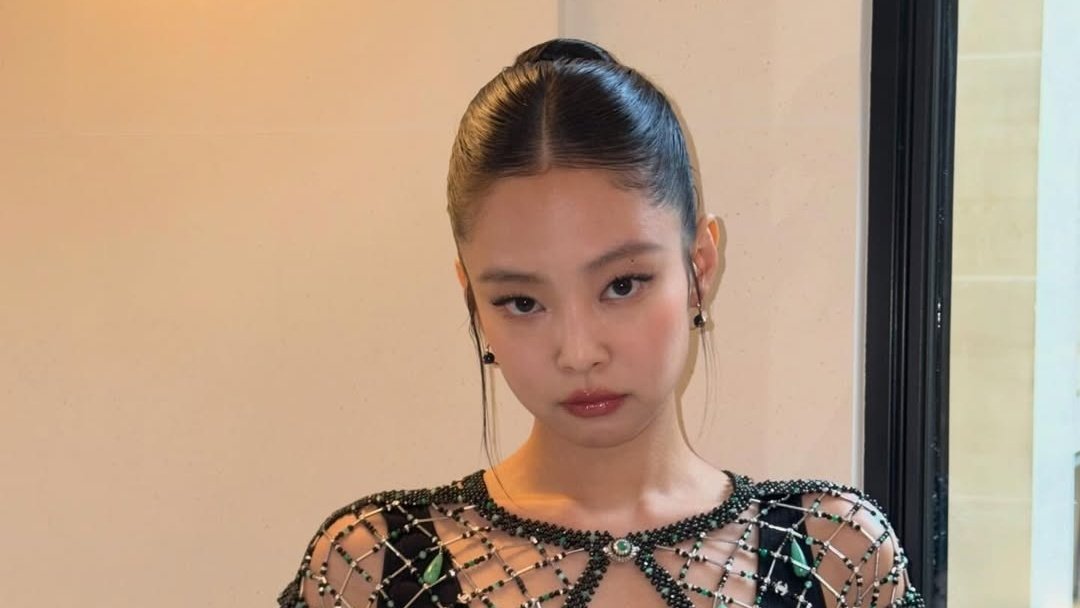 เห็นคนอวยเรื่องเมคอัพเจนนี่ผ่านตา ใช่ค่ะ ทั้งหมดนี้คือช่างคนเดียวกัน แล้วแต่ใจฉัน