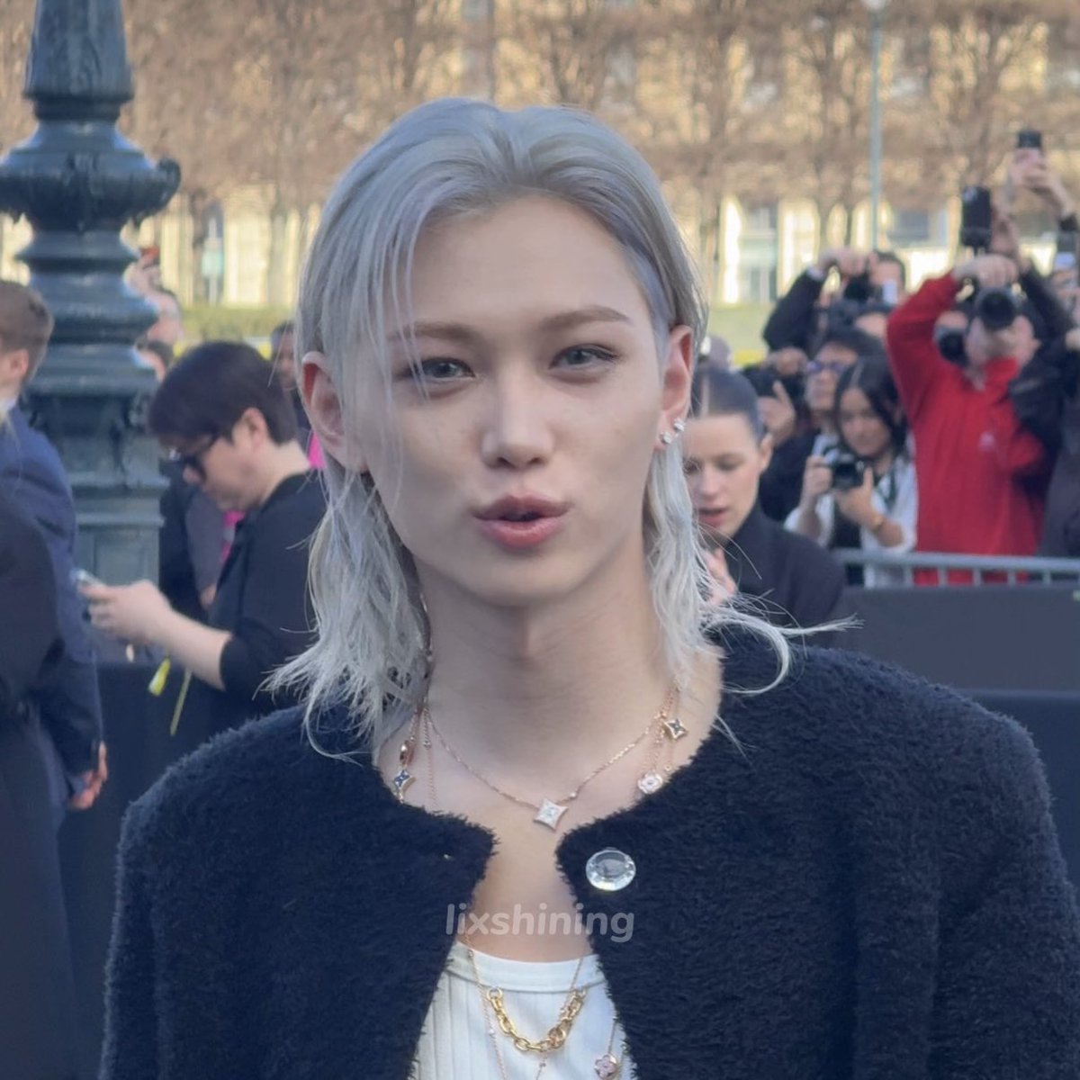 행복이 tweet media