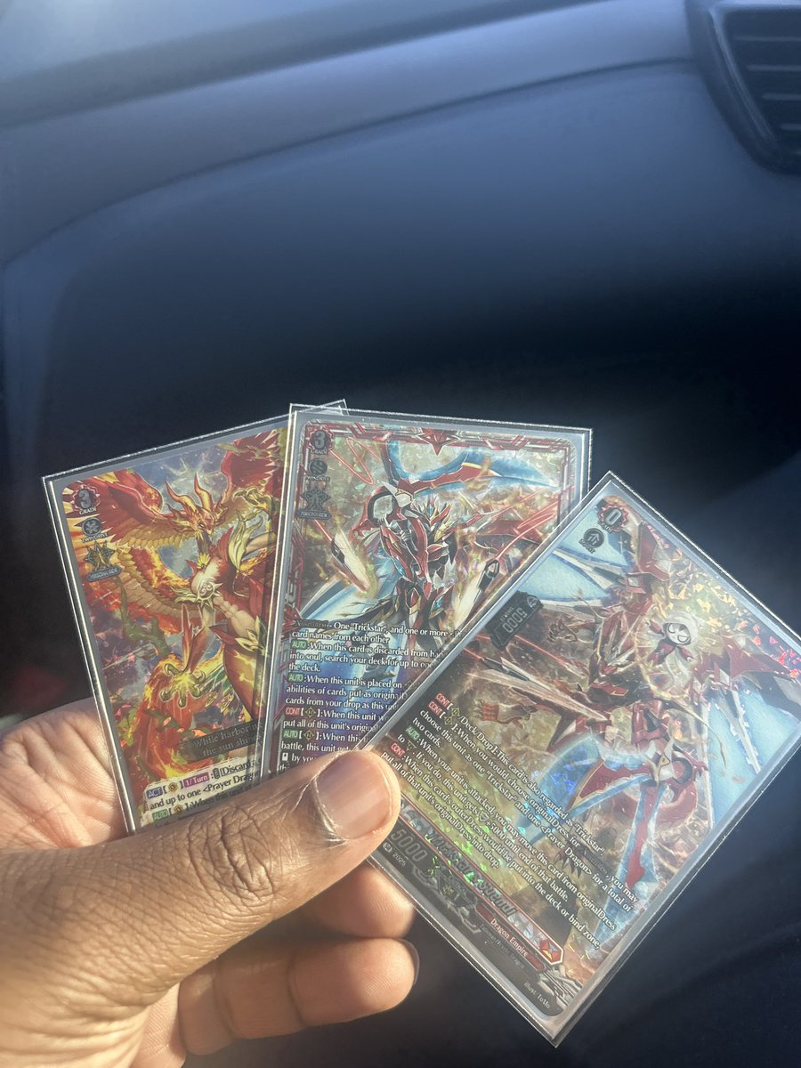 🐝 BREAKING THE ROCK!! tweet media