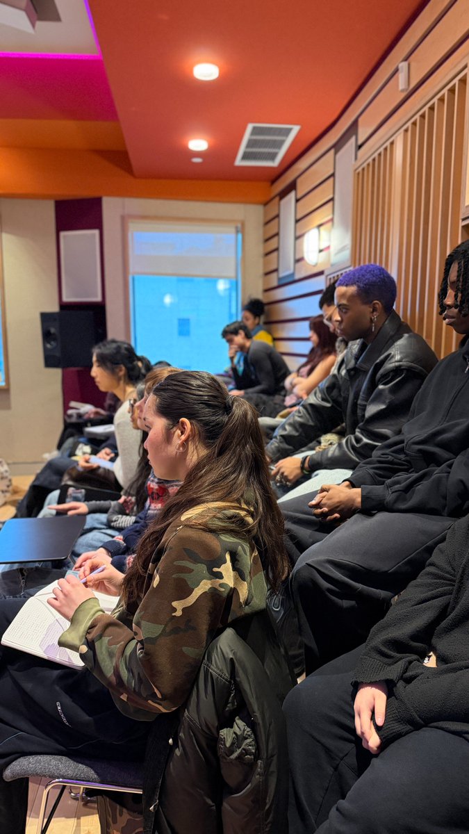 Clive Davis Institute tweet media