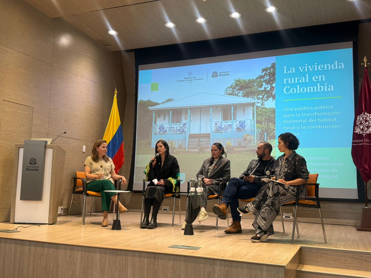 Score UR tweet media