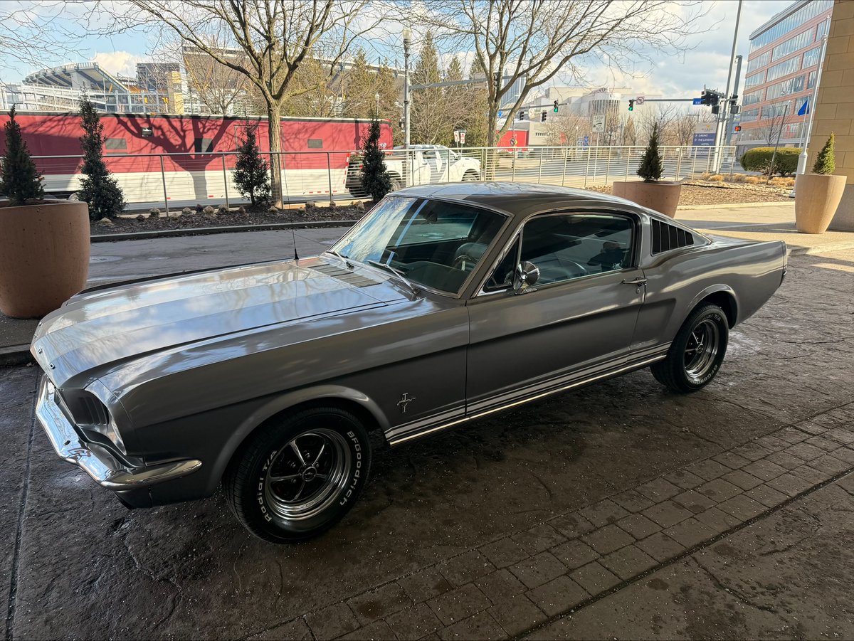 Road Show Logistics, LLC tweet media