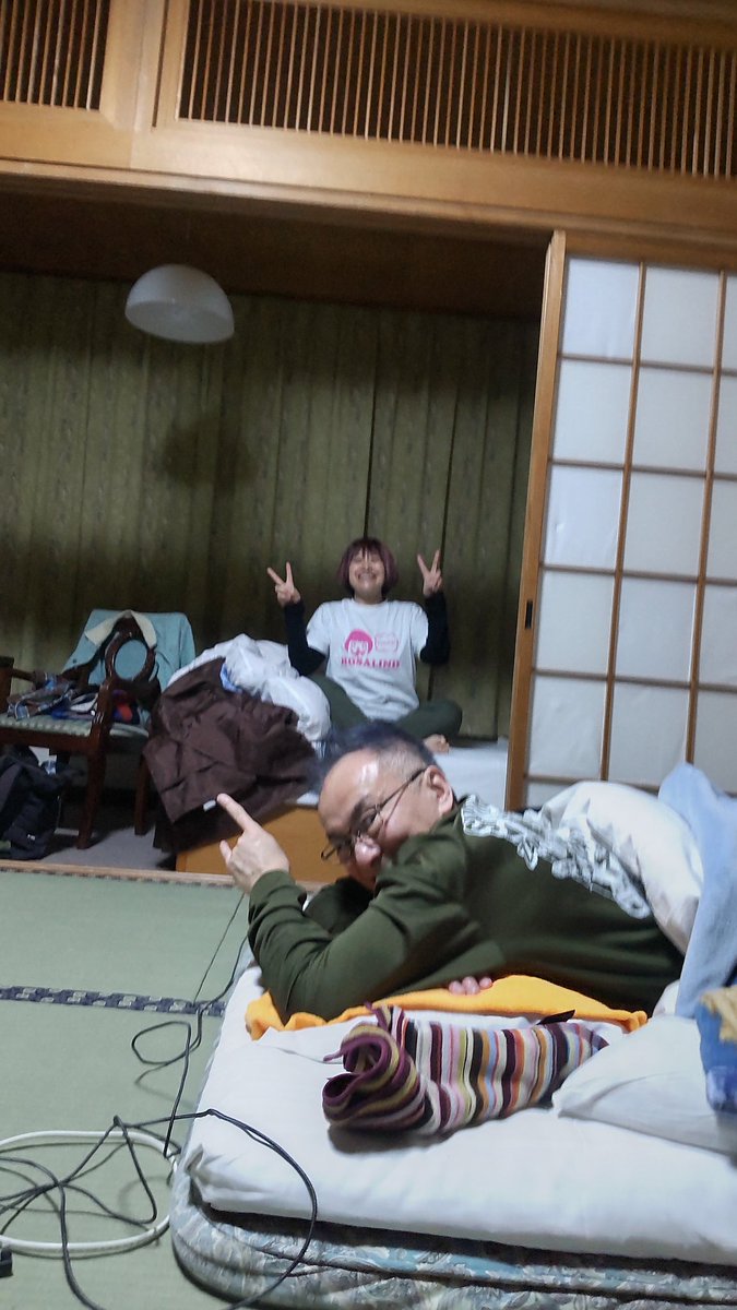 週末の思いで

一関市千厩町の最高な宿にロザリンドとお泊まり。

酔って生意気な俺
これからロザリンドの2軍名乗っていいすか？

トチさん
いや、2軍じゃ無くてベンチだね

俺
キャー😆

彼らの全行程についていける能力は、まだないケド、
日程合う部分で、これからもヨロシクお願いします♥