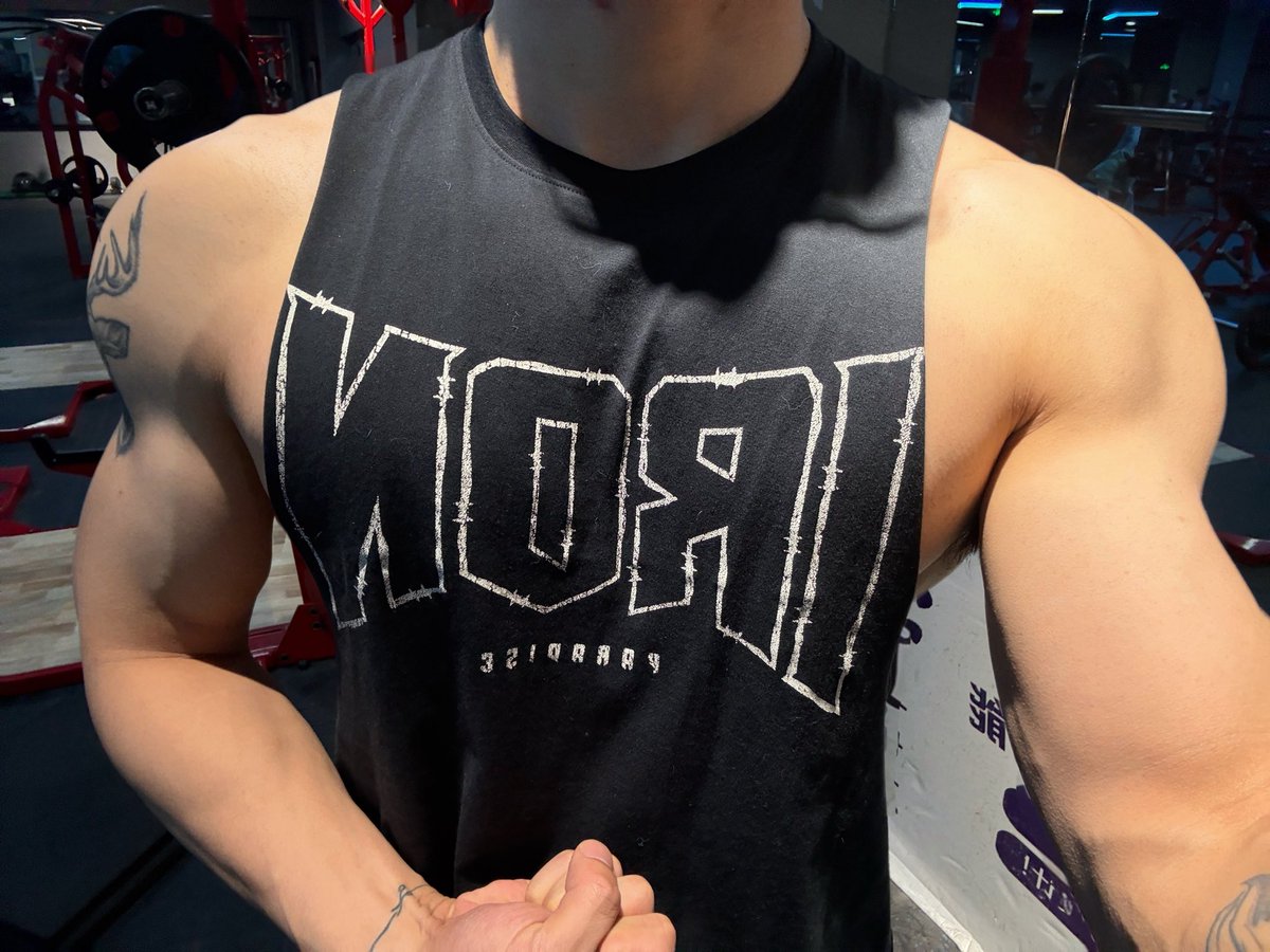 Raygussie tweet media