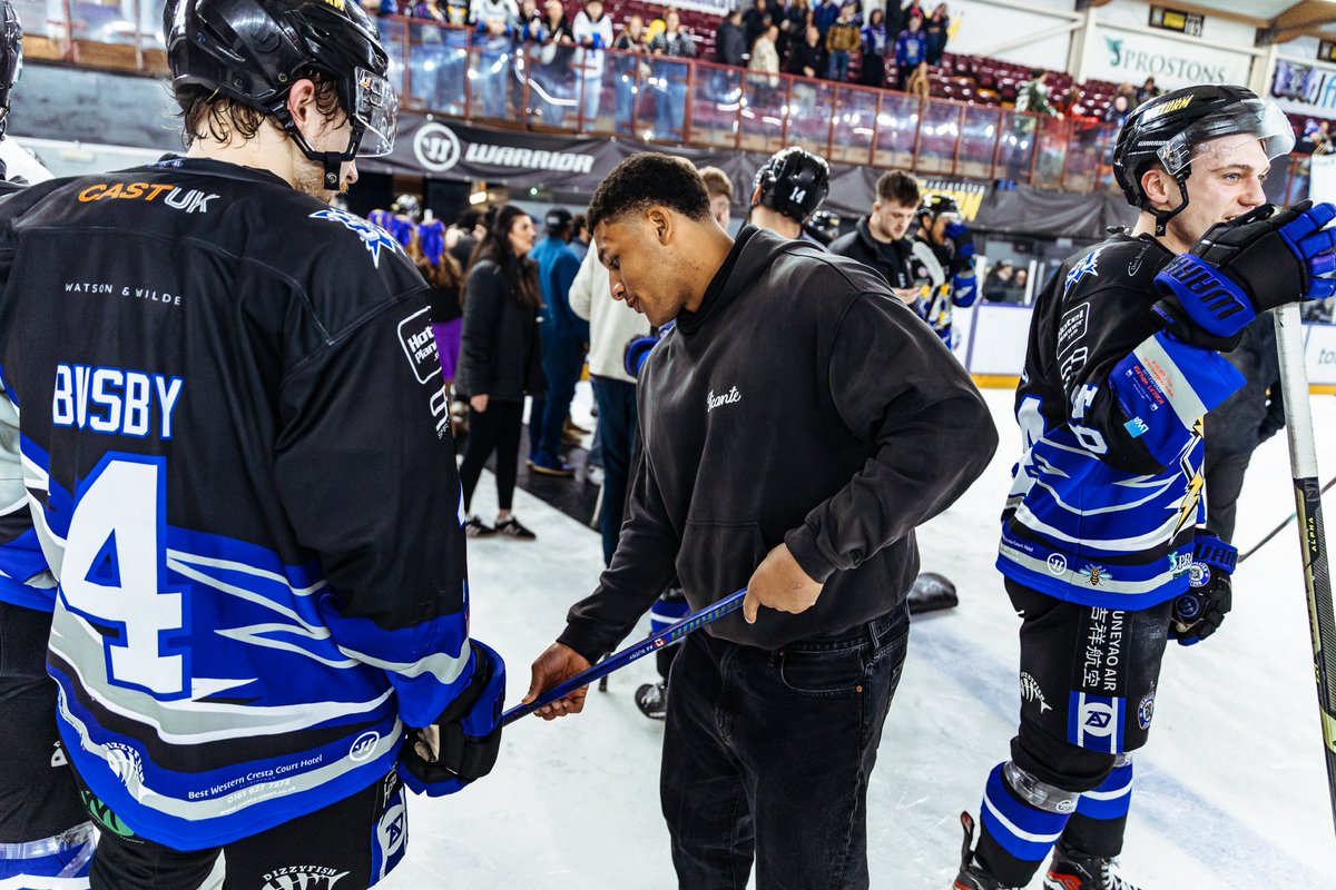 Manchester Storm | #TakeShelter tweet media