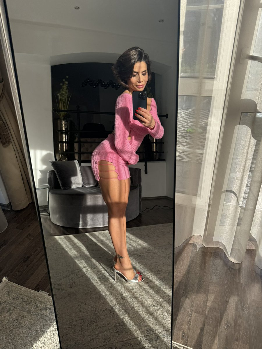 Paula Kai tweet media