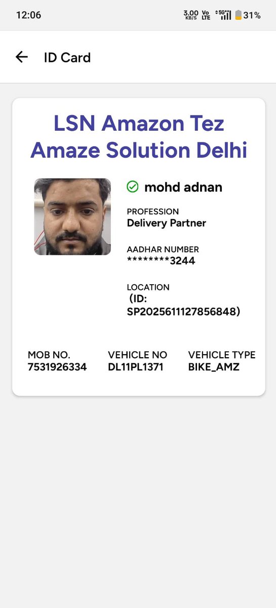 SakirS32833's tweet photo. An Amazon delivery rider in Delhi was reportedly removed from his job after a physical altercation with a manager. Delivery partners work under immense pressure and deserve fair treatment, respect, and proper investigation before any action is taken.
@amazonIN @LabourMinistry https://t.co/LMFaHEXW7F