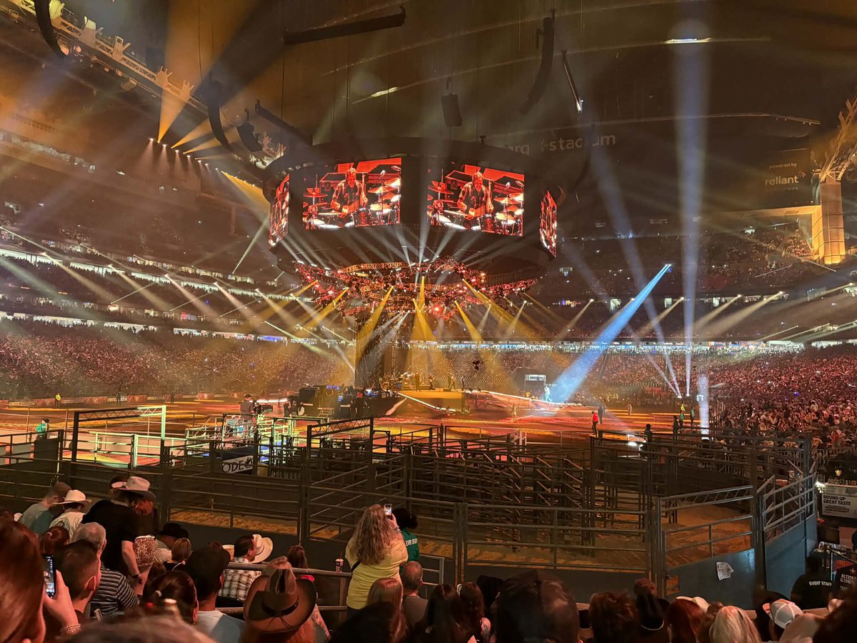 Toca Percussion tweet media