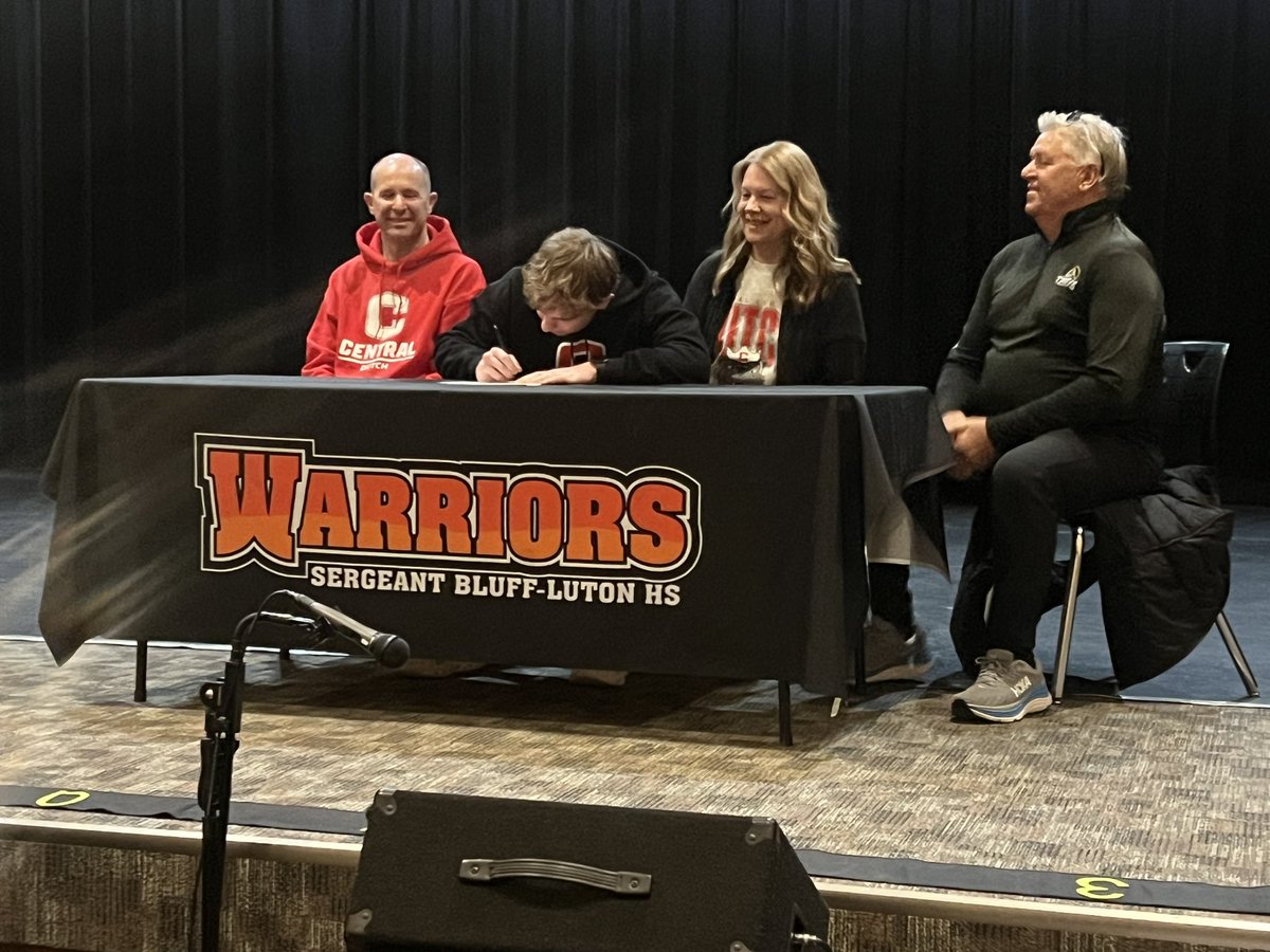 SB-L Warriors tweet media