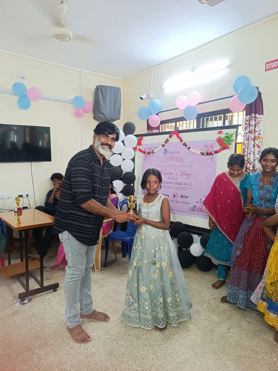 Prime_Trust's tweet photo. Glimpses of Women’s Day Celebration – Part 1 🌼
Gracefully hosted by Pondy Rahman Sir,
bringing together voices that celebrate the power and resilience of women.

#WomensDay #WomensDayCelebration
#PrimeTrust #GlobalGiving #JananiHomeForGirls
#AkshayaSelfHelpGroupsConfederation https://t.co/RkIccGNCYP