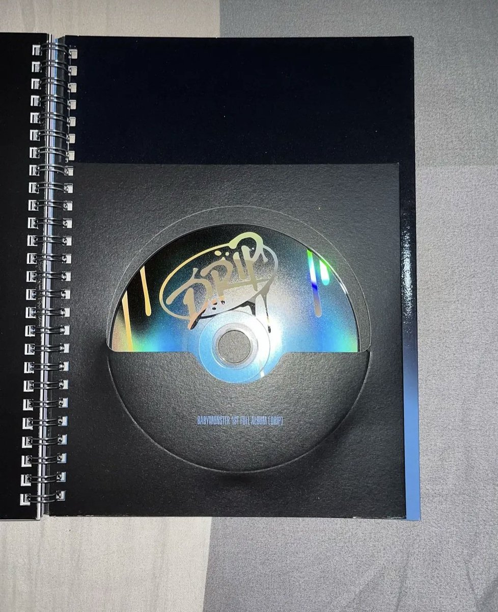 Gqlqng1's tweet photo. semuanya masih fullset ya teman teman! 

aku jual karena bingung mau nyimpennya huhu, 120k only ajaa..

boleh komen or DM aja yaa!!!

#kpopalbum #wts #wanttosell
#babymonster #wts https://t.co/wCdnGm6kLJ