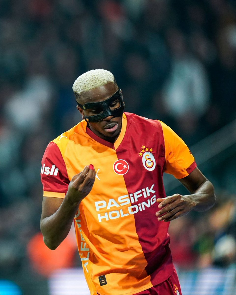 BREAKING:
Victor Osimhen left the training earlier today after a heated argument broke out among players on who will score the 5th goals. The training stopped with immediate effect.