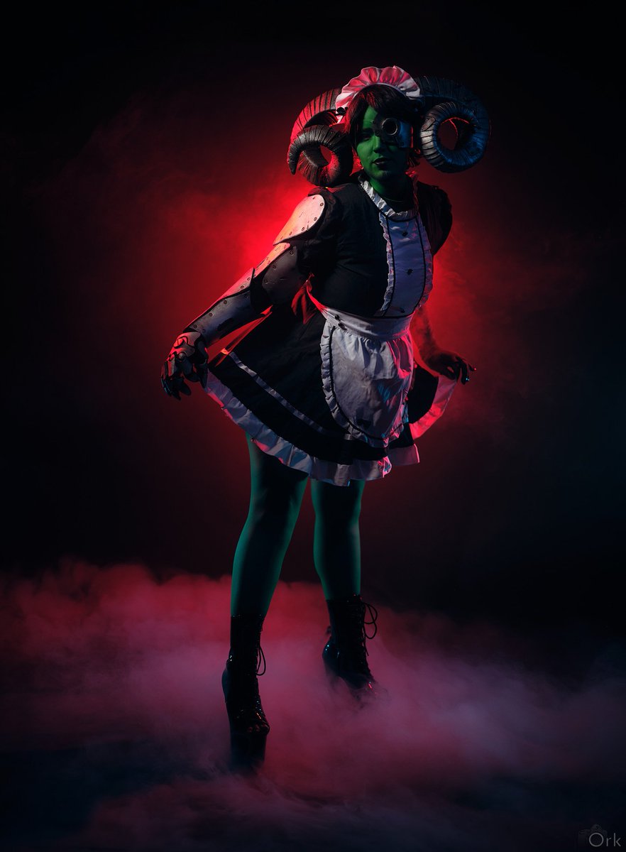 It's been a while, but finally I'm back with some new Docm77 cosplay content!! I've wanted to do this for a long time now, so very happy I got to work this out!! 
📷 Orkfotografie

<a href="/docm77/">Docm77 🐐</a> #docm77 #docm77cosplay #mcyt #hermitcraft #hermitcraftcosplay #docm77fanart