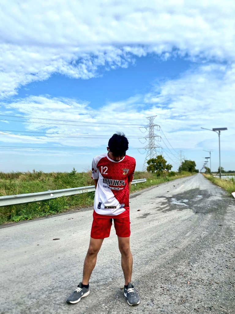 คนโสด🖤 tweet media