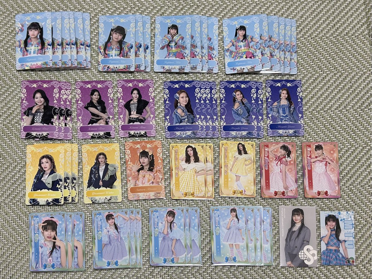 39miuchan_'s tweet photo. いぎなり東北産 トレカ ステッカー 買取

【譲】画像のもの

【求】100円／1枚
サインありのものはご希望金額ご提示ください

藤谷美海生誕または伊達花彩生誕
都内手渡し、郵送のいずれか

お求めの方はお気軽にご連絡ください🙇🏻‍♀️ https://t.co/Mwh9vkNbYd