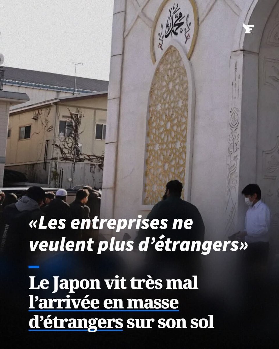 Les étrangers les plus présents au Japon :

1. Chinois
2. Vietnamiens
3. Coréens
4. Philippins
5. Nepalais
6. Brésiliens 
7. Indonésiens
8. Américains
9. Thaïlandais
10. Taiwanais

Mais il fallait que le Figaro mette une mosquée pour illustrer l'article...