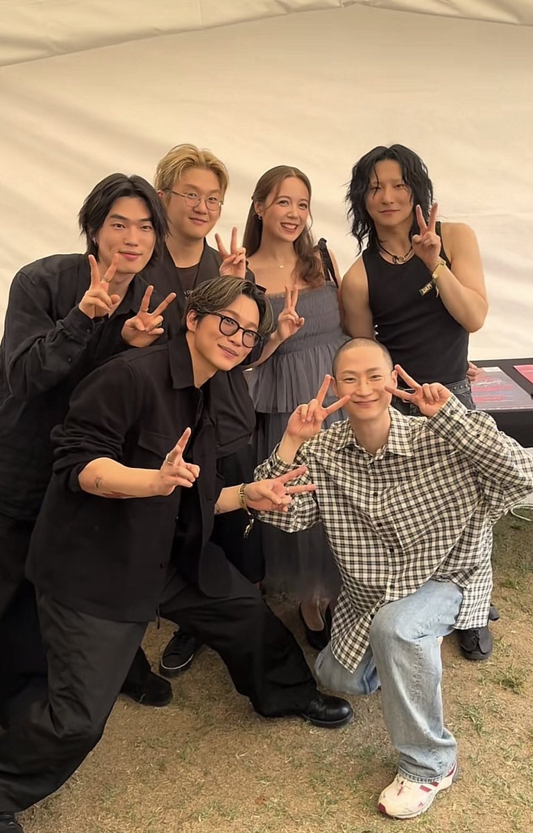 amani 📑 tweet media