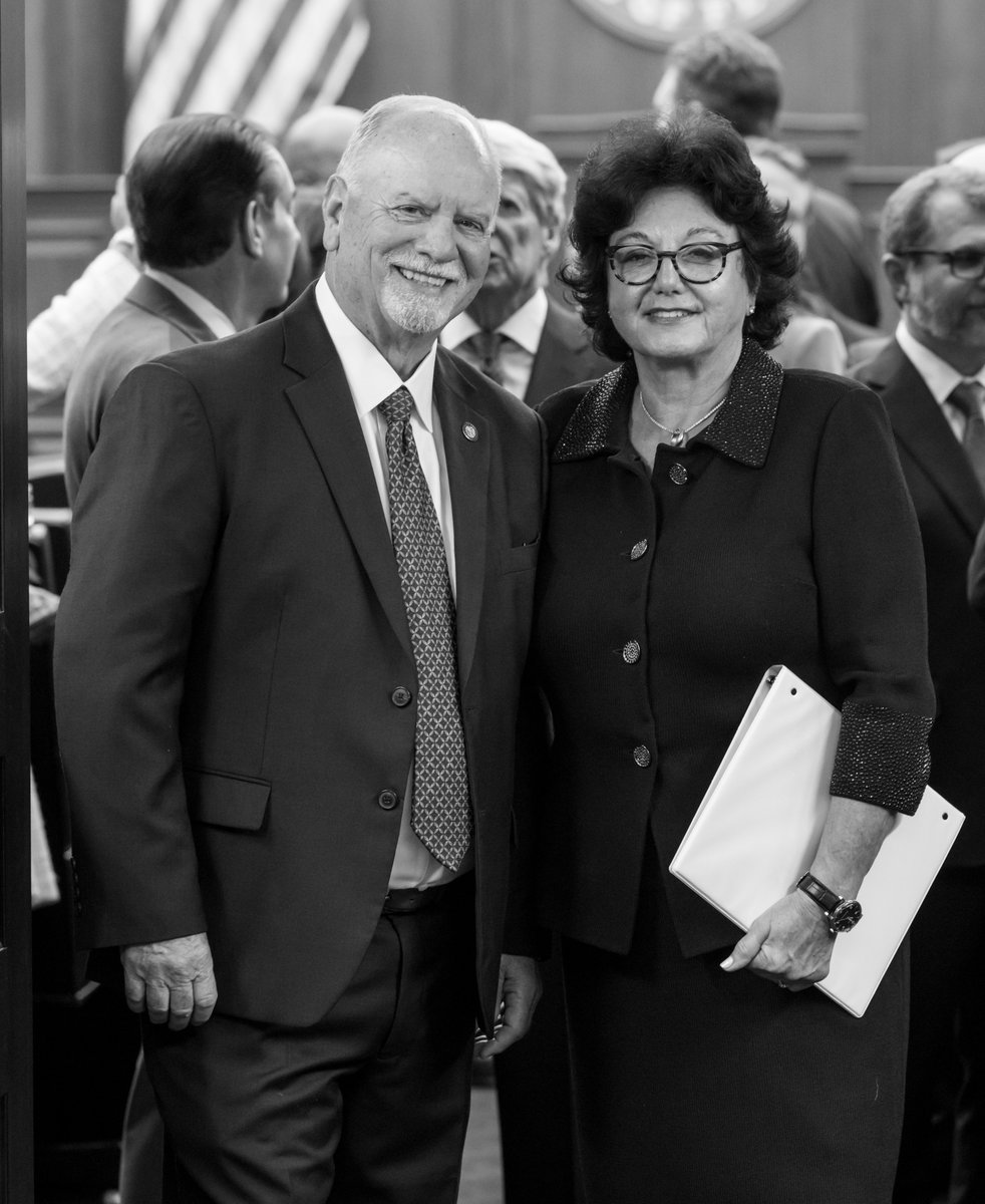 Ed Hooper tweet media