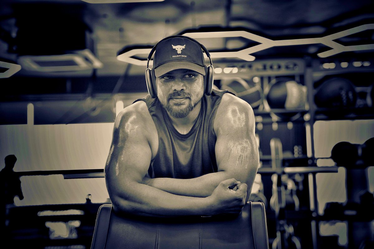 beyondmediapres's tweet photo. .@HeroManoj1 opens up about his fitness transformation journey.
No more negotiating with comfort… Just the work.
Week 3 update shows #ManchuManoj pushing limits as he trains for high-intensity action stunts in #DavidReddy
#MMRAW #Week3 #RealStunts https://t.co/HrhXOCOFwS