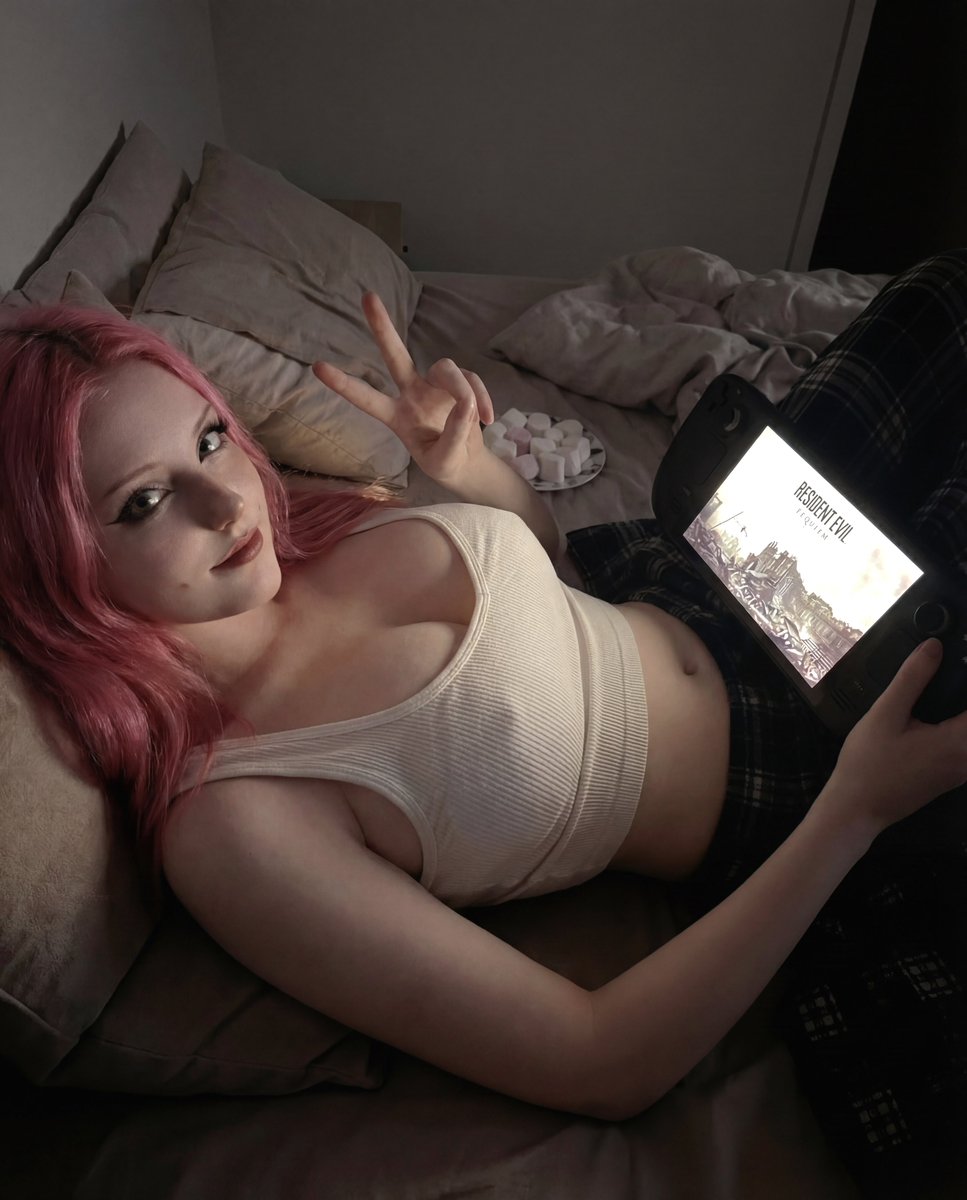 Resident Evil and chill with me? https://t.co/JW1PoTv8Tj