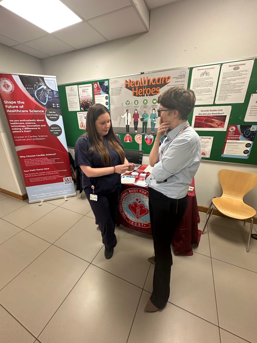 SCSTcouncil's tweet photo. Cardiac physiologists &amp; clinical scientists at Cambridge Uni Hosp are celebrating #HCSW by promoting careers in cardiac science.

Great to see the team engaging with the public and colleagues to showcase the profession and its career pathways❤️

📸 Thanks for sharing the photos! https://t.co/D4rymDHCiH